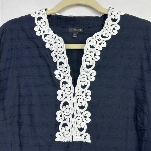 Talbots Navy Tunic Embroidered 3/4 Sleeve V-Neck Blouse - Picture 2 of 6